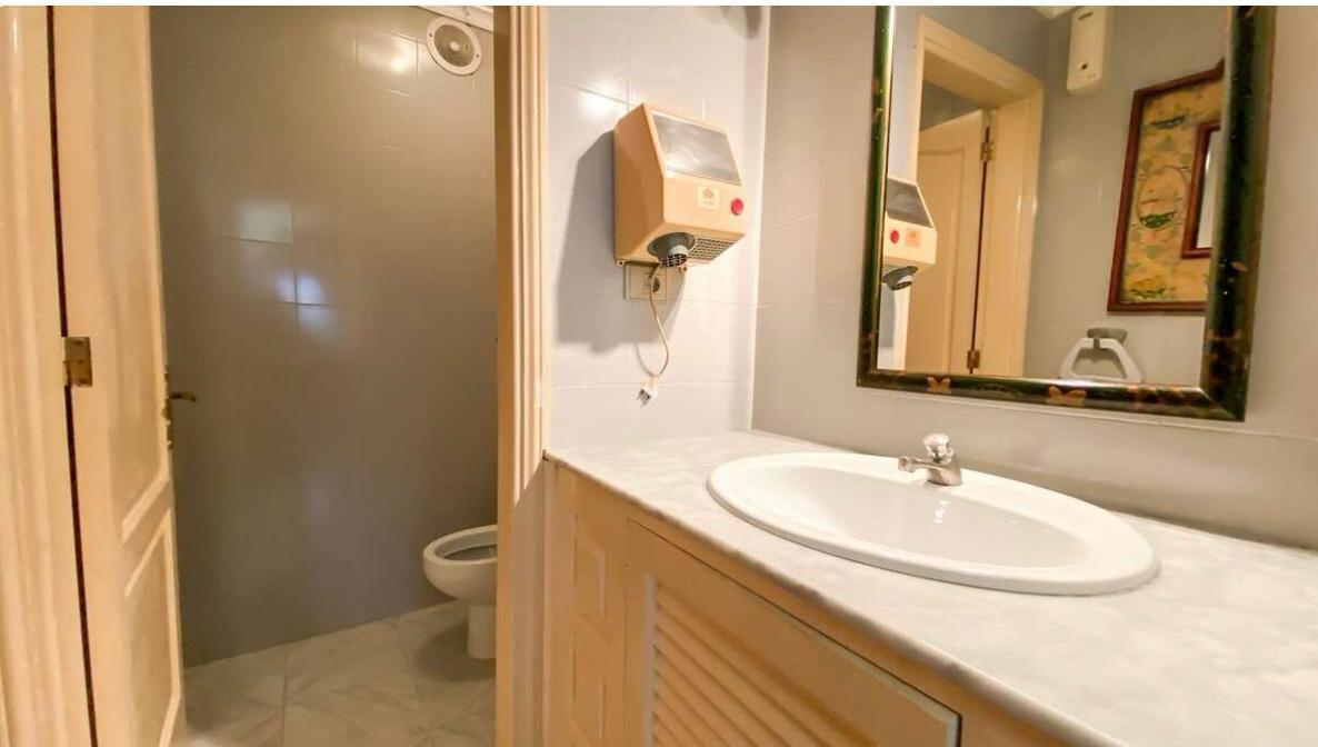 WhatsApp Image 2025-05-17 at 13.41.10 (1)